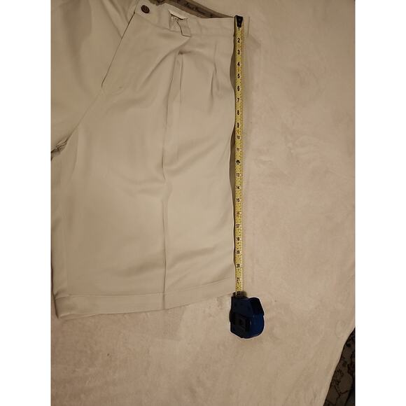 BVI Pusser's Island Reserve Shorts 100% Silk Men's Pleated‎ Beige Size 36 Nwot - Picture 5 of 6